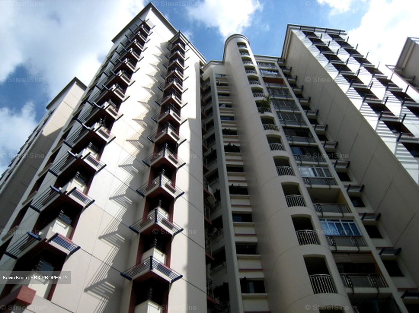 Blk 189B Rivervale Gateway (Sengkang), HDB Executive #599106981
